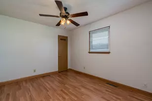 109 Jay St, Le Sueur, MN 56058 - Photo 14