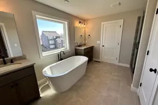 4097 Arbor Dr, Woodbury, MN 55129 - Photo 24