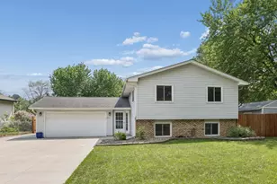 11481 99th Pl N, Maple Grove, MN 55369 - Photo 26