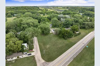 828 Clinton Street E, Waterville, MN 56096 - Photo 8