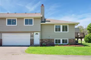 6139 64th Ave N, Brooklyn Park, MN 55429 - Photo 2