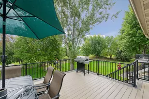 1121 Scott St S, Shakopee, MN 55379 - Photo 28