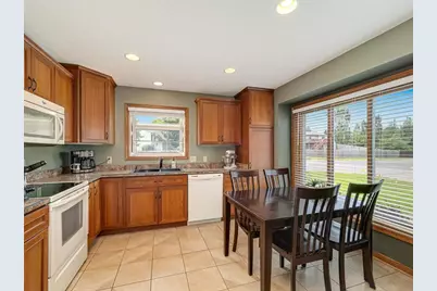 4891 S Park Drive, Savage, MN 55378 - Photo 14