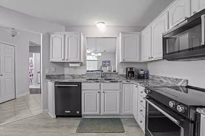 9300 Prairieview Trail N, Champlin, MN 55316 - Photo 2