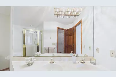 16407 Grenwich Terrace, Eden Prairie, MN 55346 - Photo 38