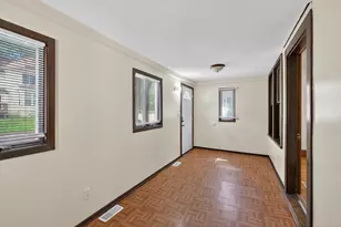 1117 Westminster St, Saint Paul, MN 55130 - Photo 4