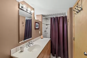 493 Wheelock Parkway W, Saint Paul, MN 55117 - Photo 42