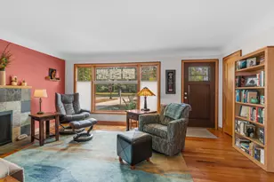 493 Wheelock Parkway W, Saint Paul, MN 55117 - Photo 12