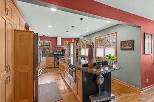 493 Wheelock Parkway W, Saint Paul, MN 55117 - Photo 18