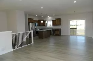 902 23rd St Cir NE, Kasson, MN 55944 - Photo 8