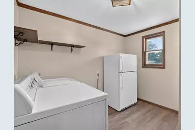 115 W Cabot Street, Le Roy, MN 55951 - Photo 10