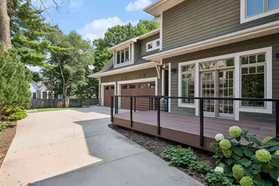 633 Park Street E, Wayzata, MN 55391 - Photo 38