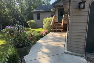 3914 Alder St NE, Bemidji, MN 56601 - Photo 4