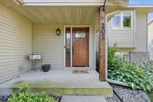 207 Dresden Alcove, Waverly, MN 55390 - Photo 4