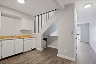 924 21st Ave S, Minneapolis, MN 55404 - Photo 8