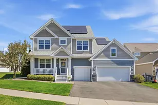 1088 Rosemary Ct, Chaska, MN 55318 - Photo 2