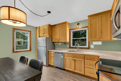 1049 16th Avenue S, Saint Cloud, MN 56301 - Photo 2