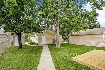 1049 16th Avenue S, Saint Cloud, MN 56301 - Photo 24