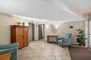 135 Viking Dr E, Little Canada, MN 55117 - Photo 16