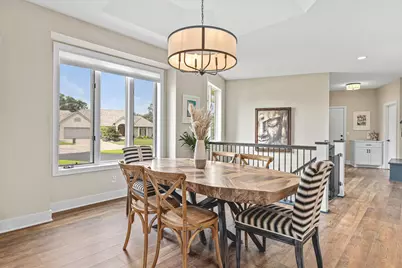 7036 Crowne Oak Road, Eden Prairie, MN 55344 - Photo 8