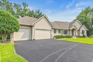 7036 Crowne Oak Rd, Eden Prairie, MN 55344 - Photo 38
