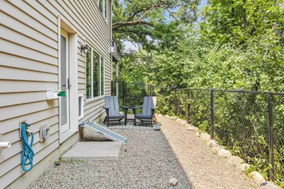 7036 Crowne Oak Road, Eden Prairie, MN 55344 - Photo 40