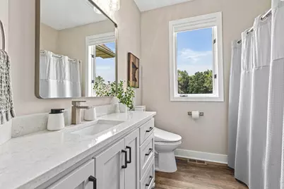7036 Crowne Oak Road, Eden Prairie, MN 55344 - Photo 24