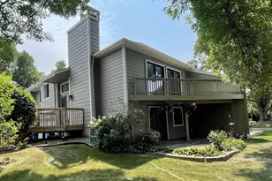 4538 Quantico Ln N, Plymouth, MN 55446 - Photo 2