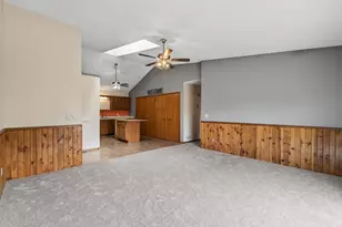 3276 Greenbrier St, Vadnais Heights, MN 55127 - Photo 2