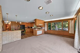 1472 Bridgeview Ave, Eagan, MN 55121 - Photo 30