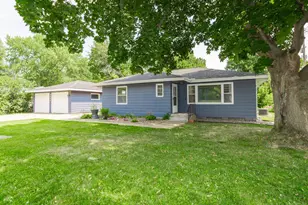 4943 Osgood Ave N, Stillwater, MN 55082 - Photo 2