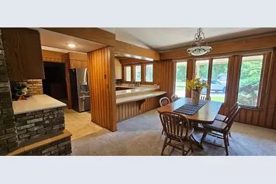 911 Oakmont Drive, Thief River Falls, MN 56701 - Photo 12