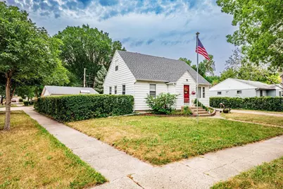 1707 2nd Street N, Fargo, ND 58102 - Photo 2