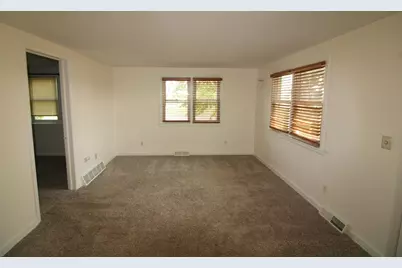 6300 60th Avenue N, Crystal, MN 55428 - Photo 6