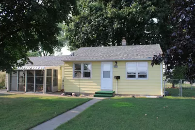 6300 60th Avenue N, Crystal, MN 55428 - Photo 2