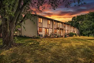 13769 Heather Hills Dr, Burnsville, MN 55337 - Photo 40