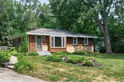 2557 Sherwood Road, Mounds View, MN 55112 - Photo 1