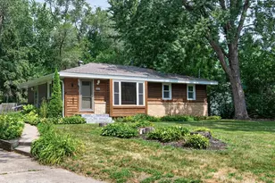 2557 Sherwood Rd, Mounds View, MN 55112 - Photo 1