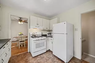 6821 Upton Ave S, Richfield, MN 55423 - Photo 14