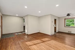 1333 Valders Ave N, Golden Valley, MN 55427 - Photo 14