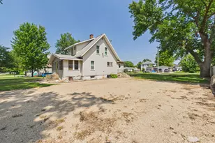 220 Western Ave N, Brooten, MN 56316 - Photo 12