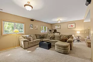 13705 Country Pl, Burnsville, MN 55337 - Photo 28