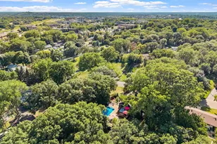 13705 Country Pl, Burnsville, MN 55337 - Photo 40