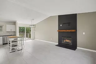 939 Savannah Rd, Eagan, MN 55123 - Photo 6