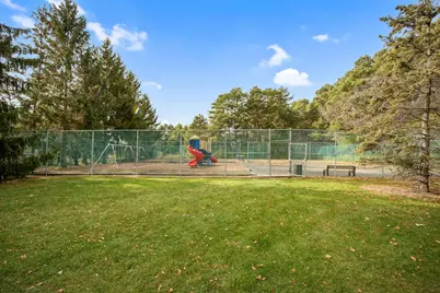 303 Elan Court, Woodbury, MN 55125 - Photo 36