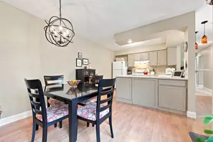 303 Elan Ct, Woodbury, MN 55125 - Photo 16
