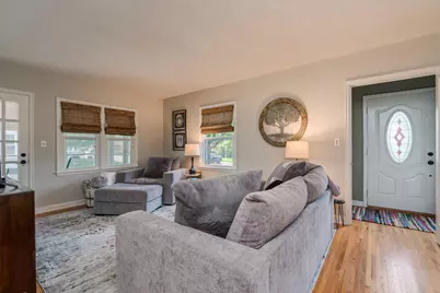 227 Johnson Street, Mankato, MN 56001 - Photo 2