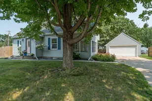 227 Johnson St, Mankato, MN 56001 - Photo 1