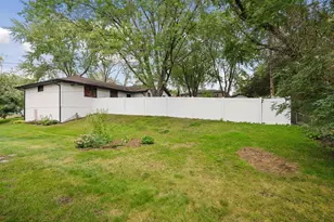 11201 Ewing Ave S, Bloomington, MN 55431 - Photo 26