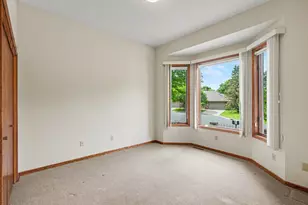 17703 Landmark Ct, Lakeville, MN 55044 - Photo 16